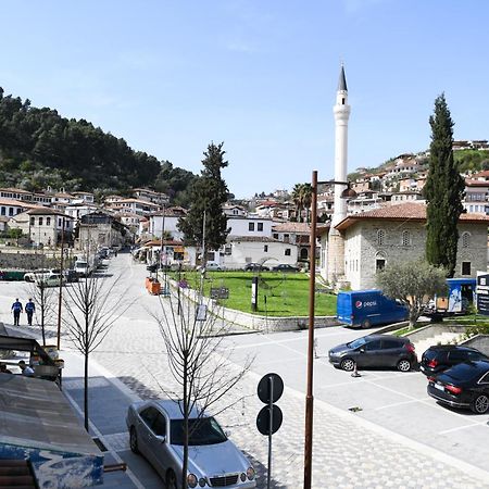 Guest House Cela City Centre Berat Exterior foto